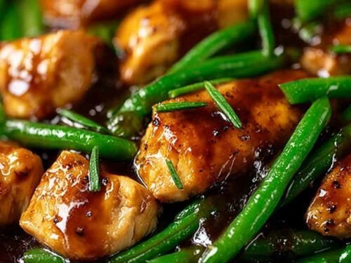chicken-breast-and-green-beans-skillet-honey-soy