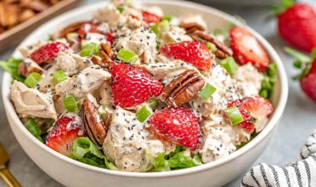 strawberry-pecan-chicken-salad-bowl