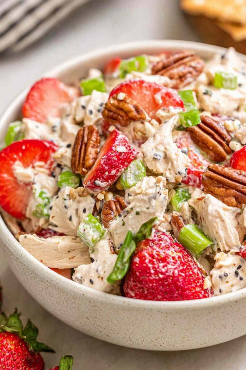 strawberry-pecan-chicken-salad-bowl