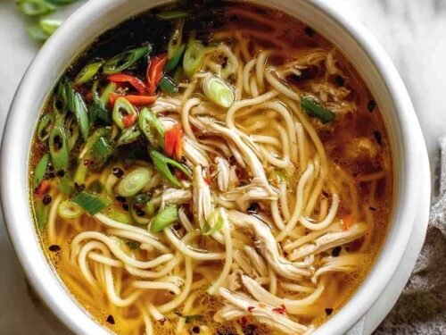 ginger-scallion-chicken-noodle-soup-overhead-bowl