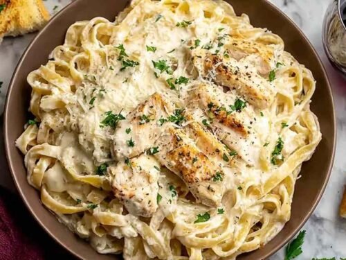one-pot-chicken-alfredo-pasta-skillet