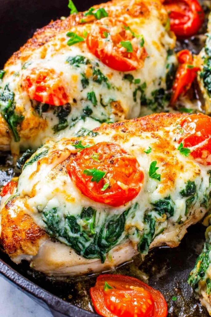 spinach-stuffed-chicken-breast-cast-iron-skillet