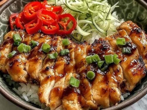 vietnamese-lemongrass-chicken-jasmine-rice-plated
